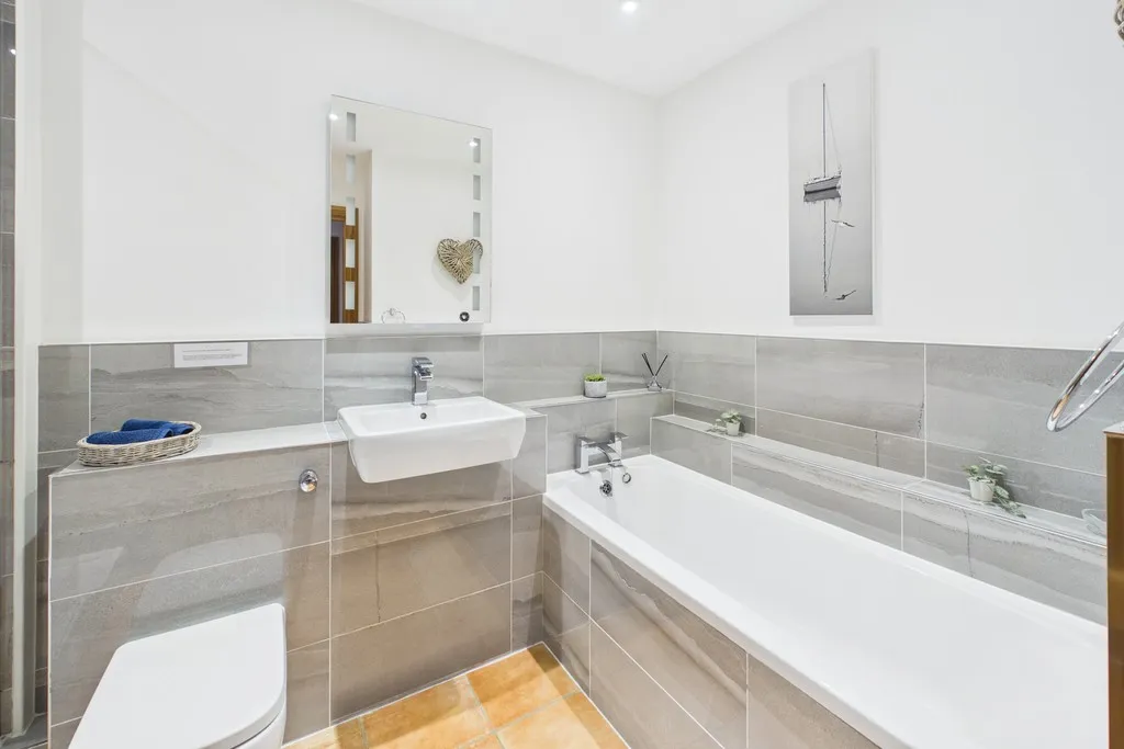 The Lakelands, Lower Gale, LA22, photo 18