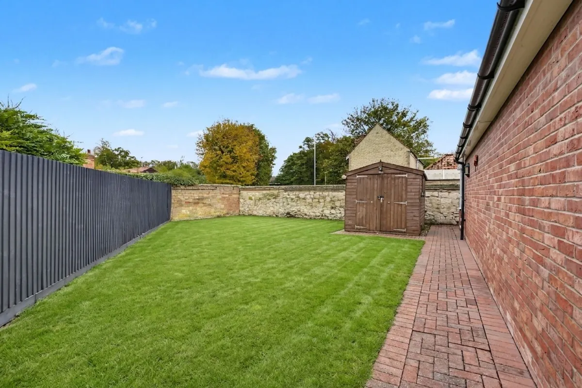 St. Martins Close, Exning, CB8, photo 18