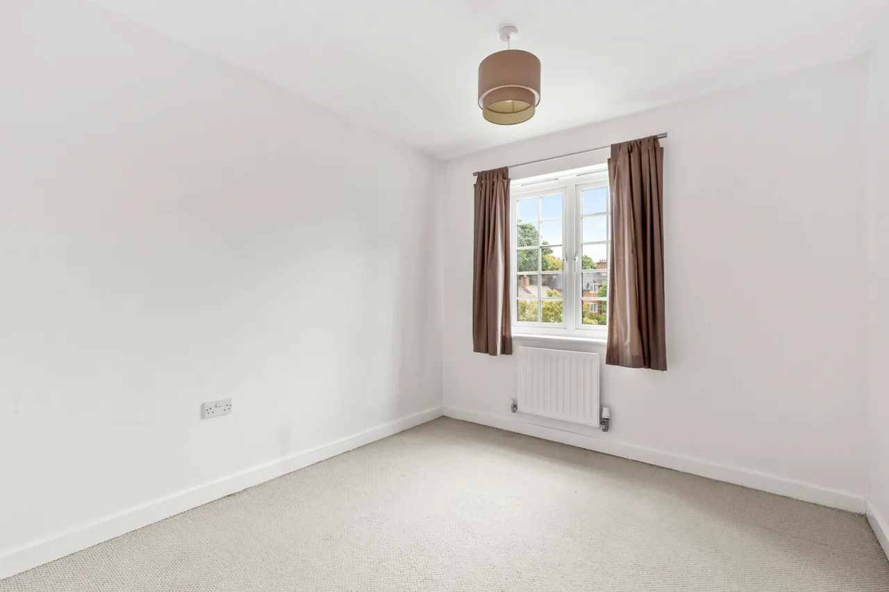 Wroughton Road, Wendover, HP22, photo 8