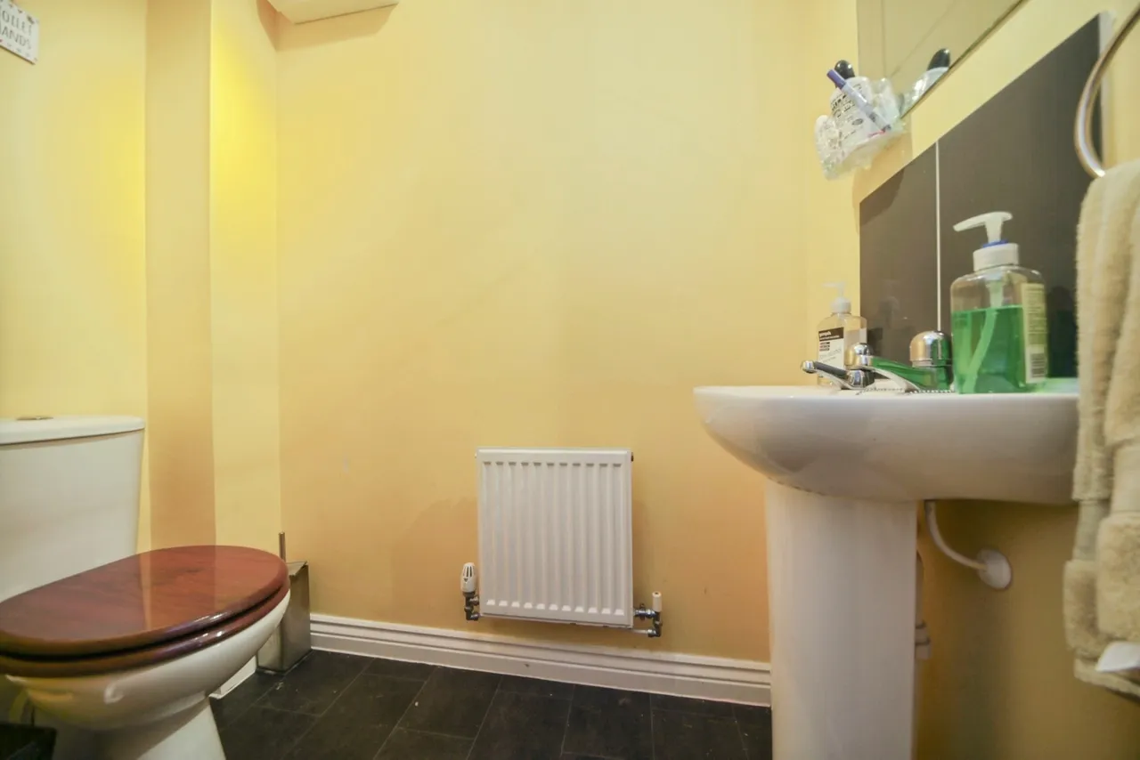 Lancaster Avenue, Carbrooke, Thetford, Norfolk, IP25, photo 11