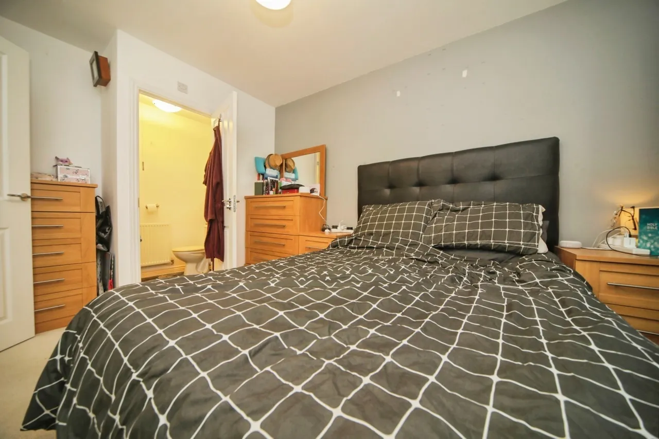 Lancaster Avenue, Carbrooke, Thetford, Norfolk, IP25, photo 9