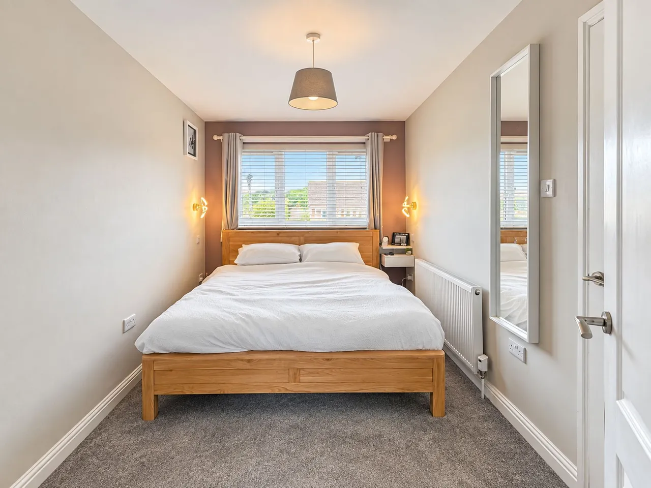 The Croft, Glossop, photo 12