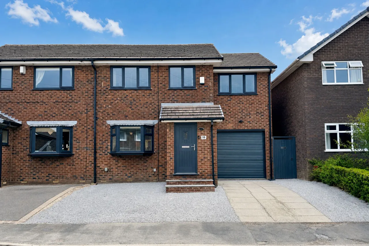 4 bed house for sale, The Croft, Glossop