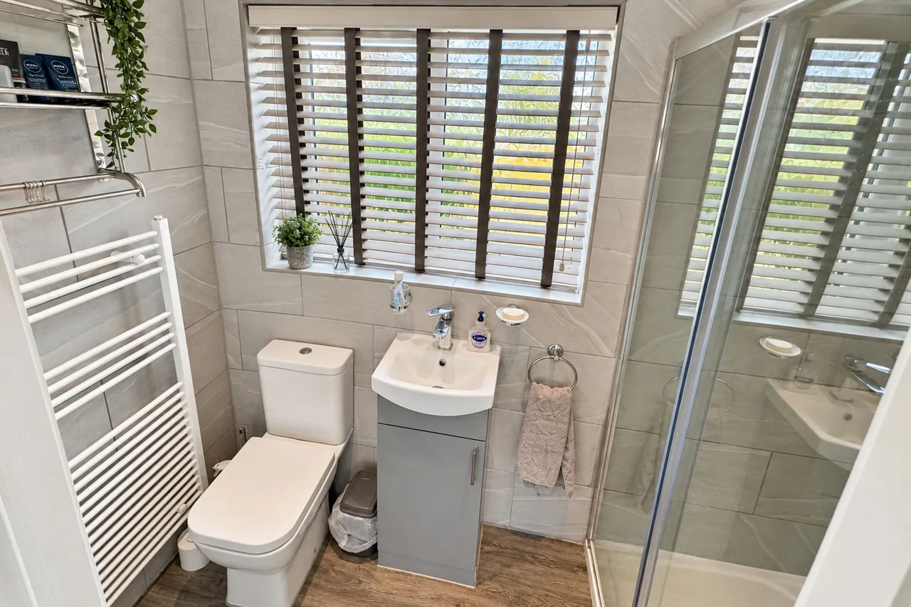 The Croft, Glossop, photo 14