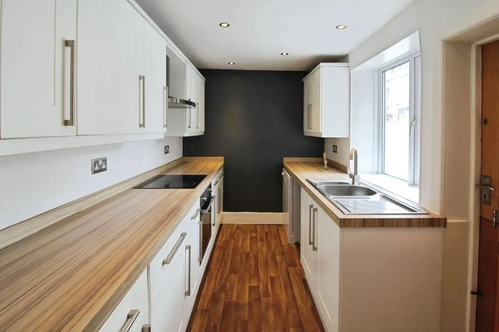 Alkincoats Road, Colne, Lancashire, BB8, photo 3