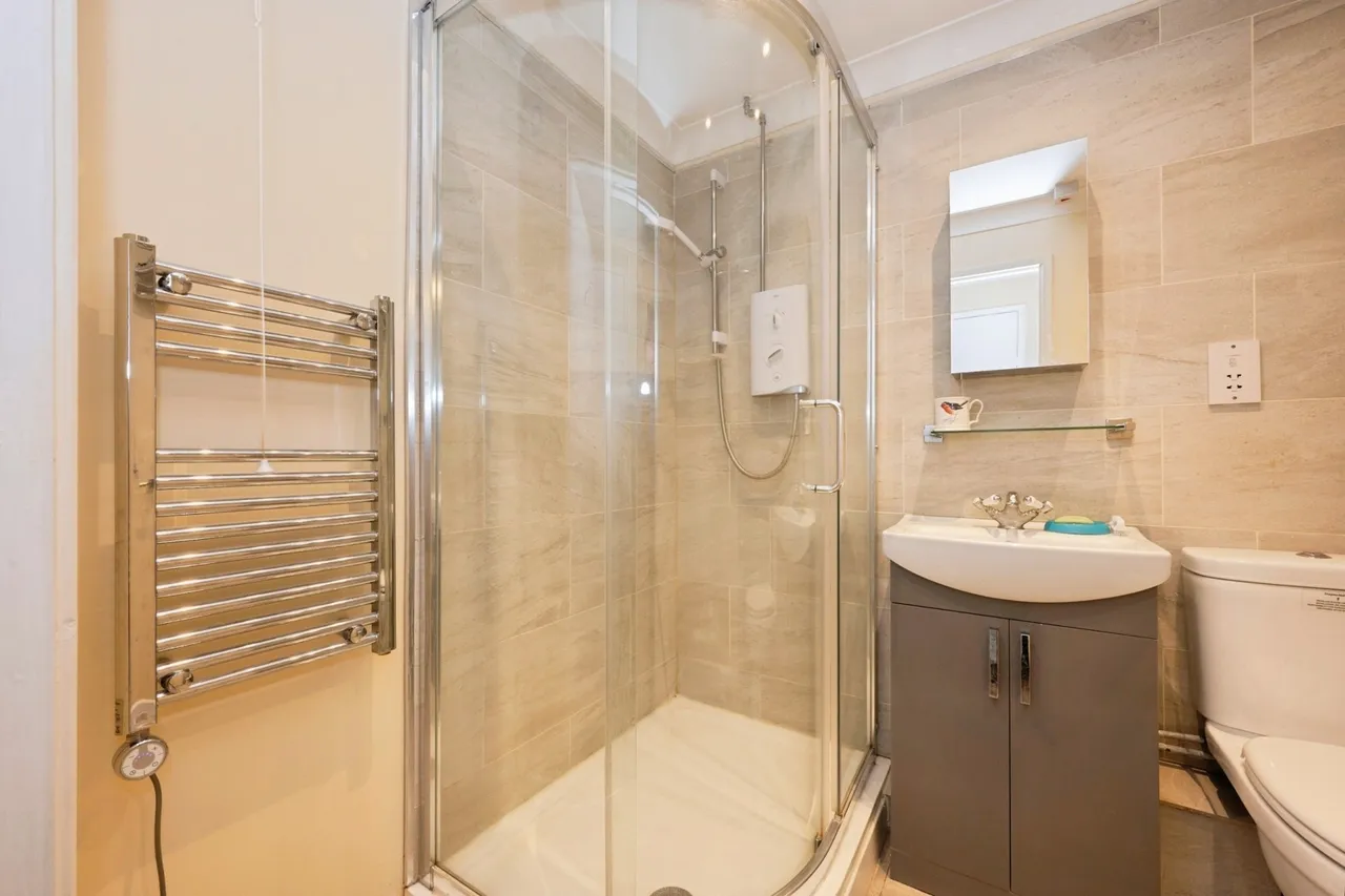 Wey Hill, Haslemere, GU27, photo 5