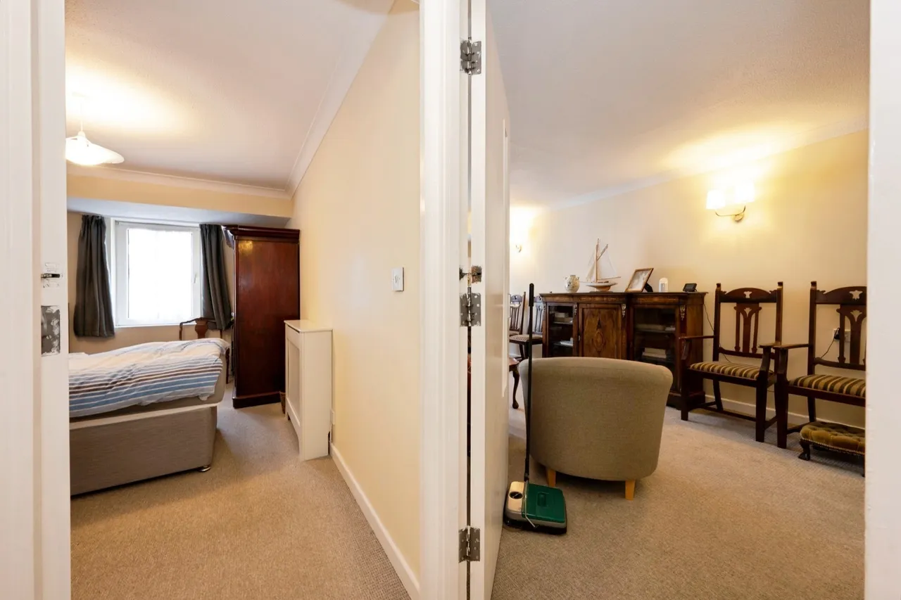 Wey Hill, Haslemere, GU27, photo 8