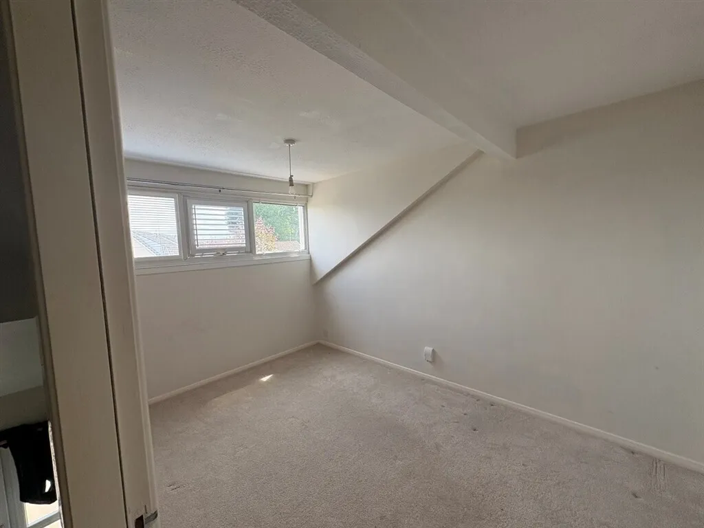 Marlborough Way, Ashby-De-La-Zouch, LE65, photo 2