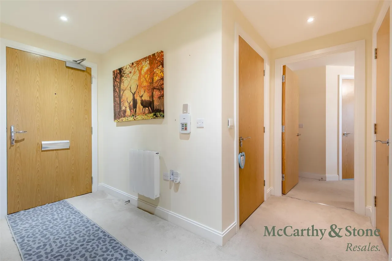 Cedar Avenue, Alsager, ST7, photo 11