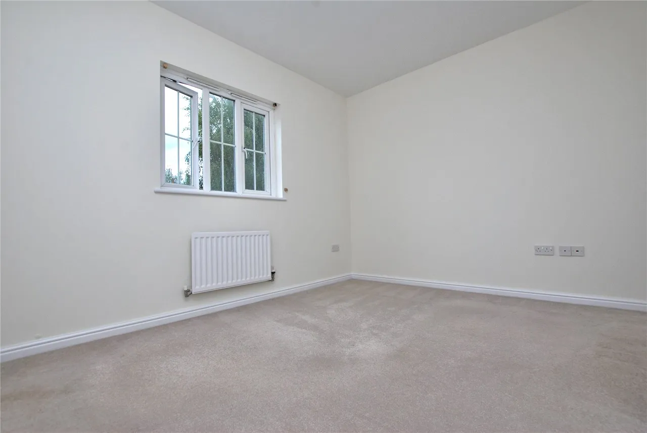 Stoke Mill Close, Guildford, GU1, photo 6