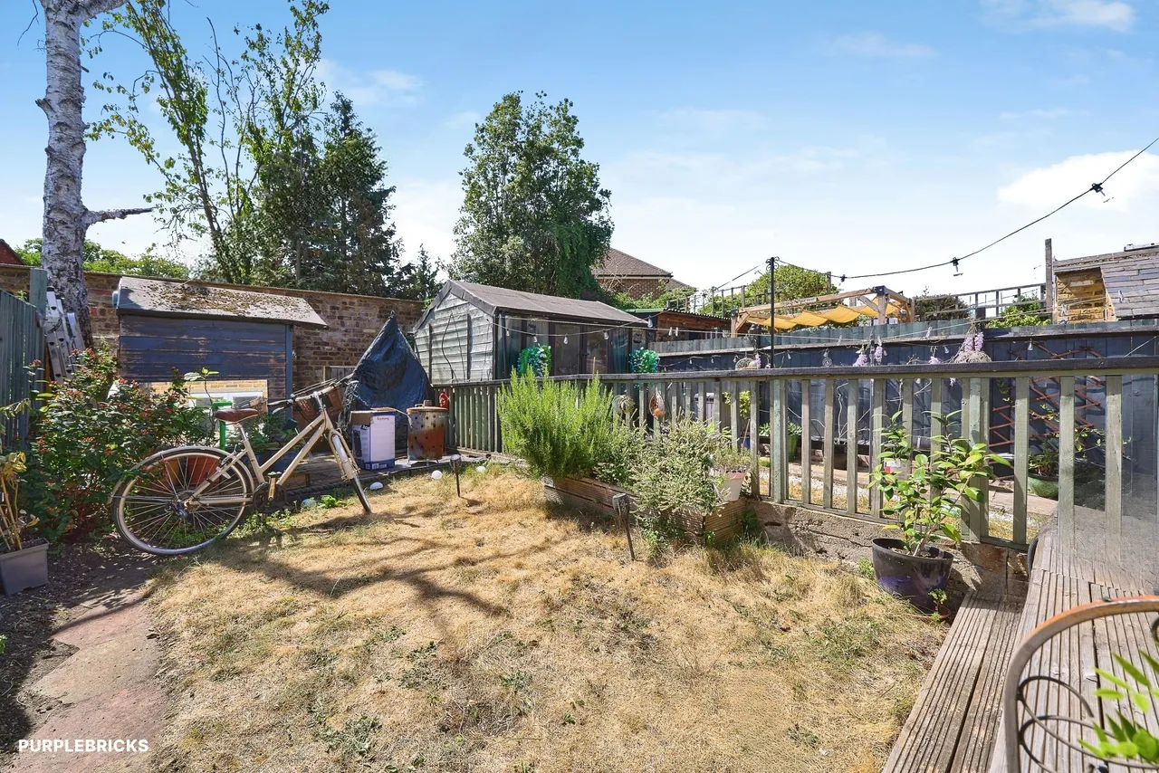 Norwood Terrace, Norwood Green, UB2, photo 15