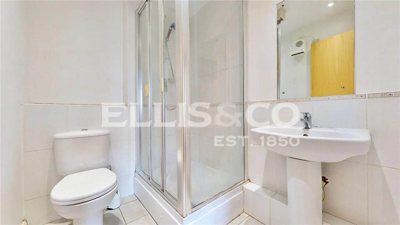 Hirst Crescent, Wembley, HA9, photo 16