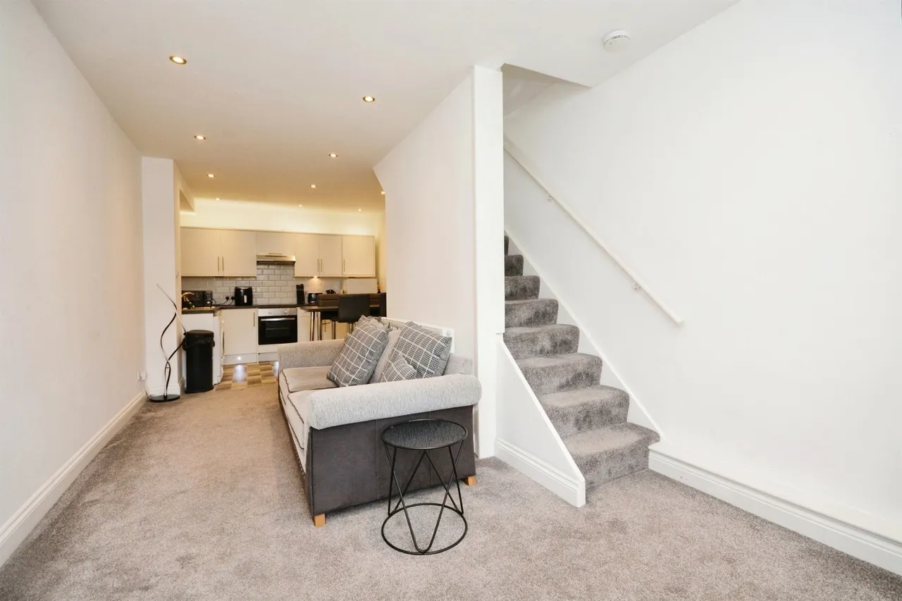 Little Dytchleys Mews, Pilgrims Hatch, CM14, photo 5