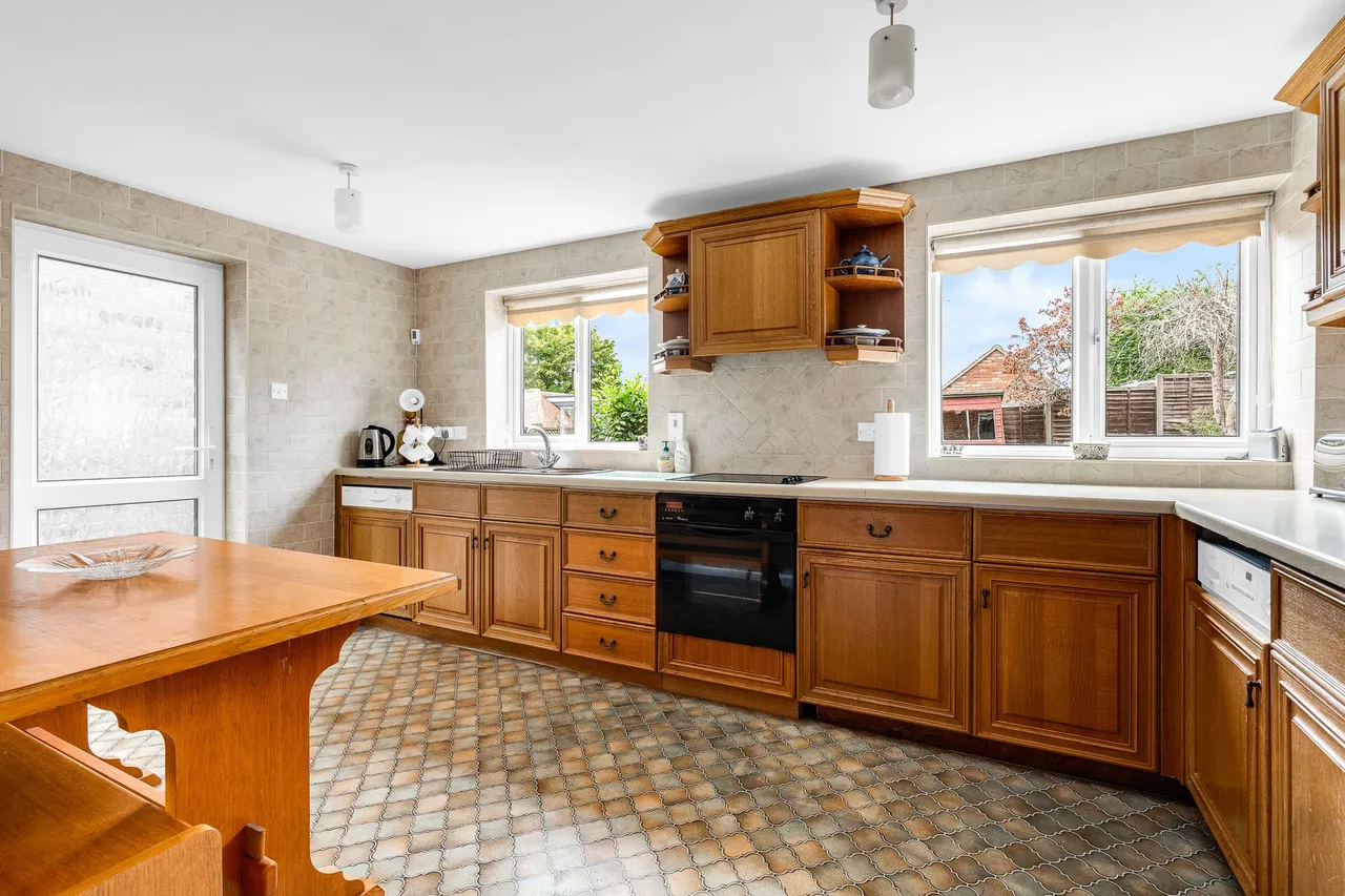 Hillcroft Hadham Road, Standon, Ware, SG11 1LH, photo 9