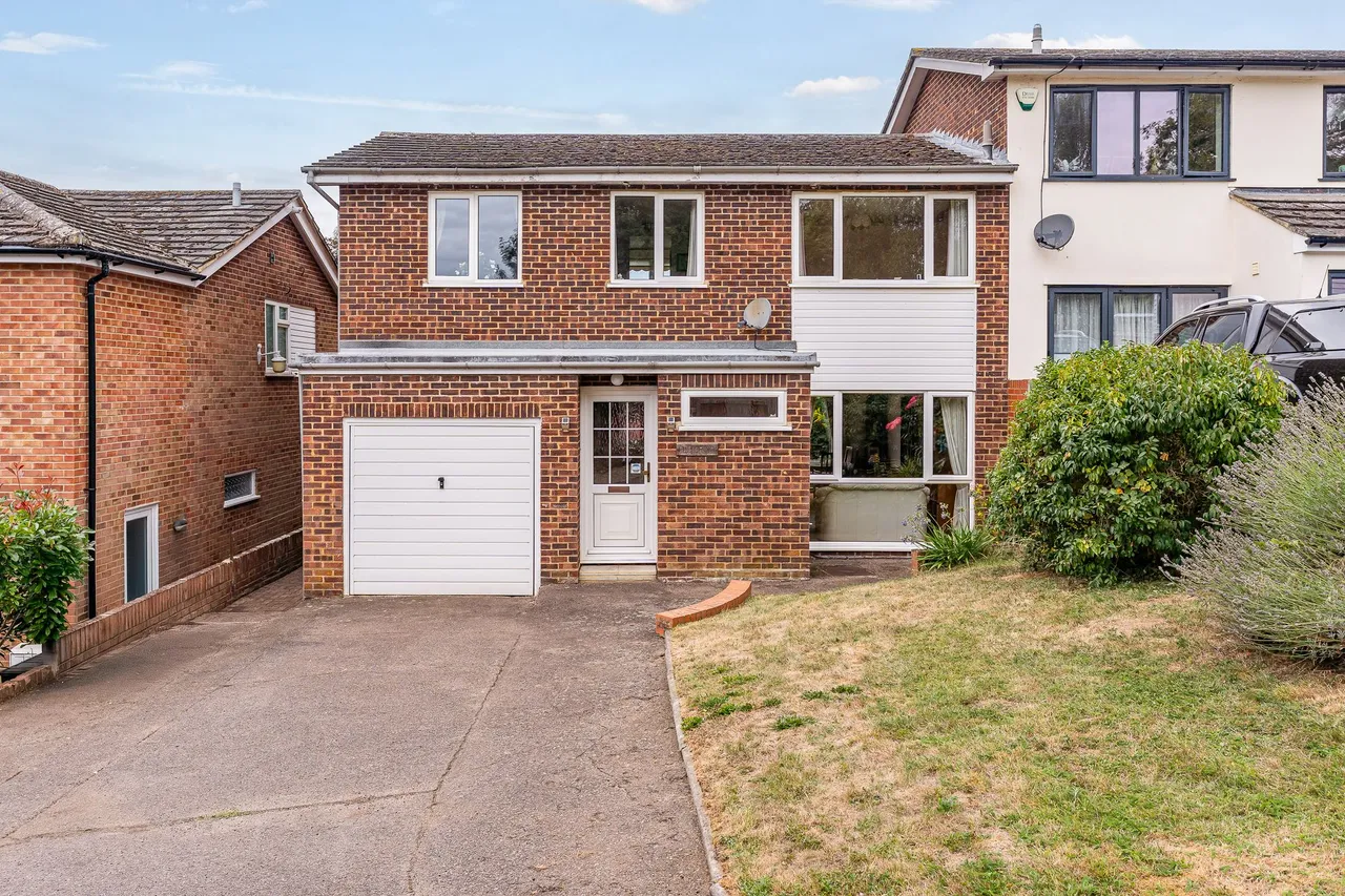 4 bed house for sale — Hillcroft Hadham Road, Standon, Ware, SG11 1LH