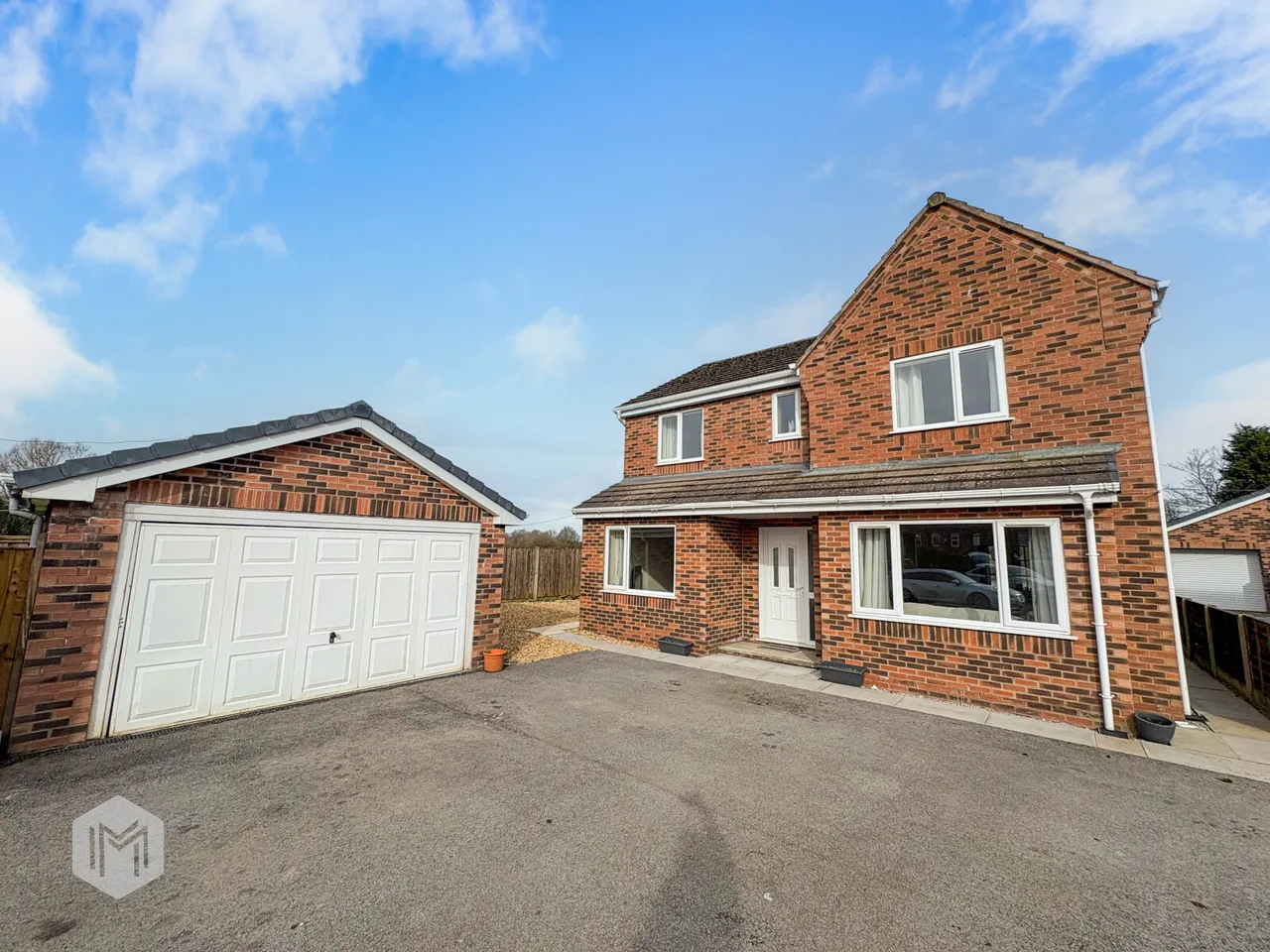 4 bed house for sale — 190e Newton Road, Lowton, Warrington, WA3 2AL