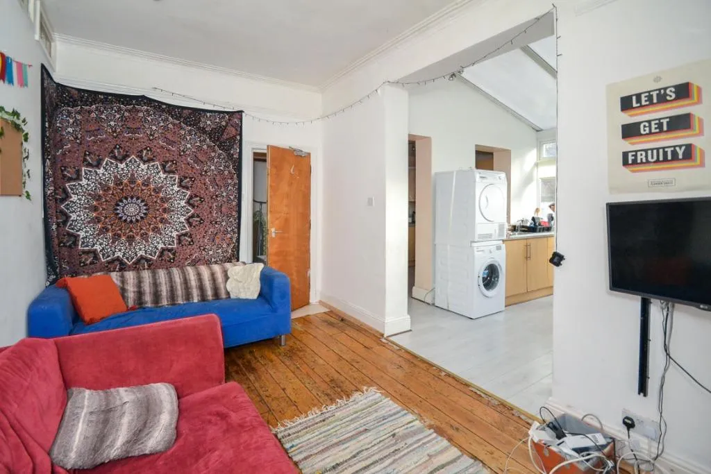 Landcross Road, Fallowfield, M14, photo 4