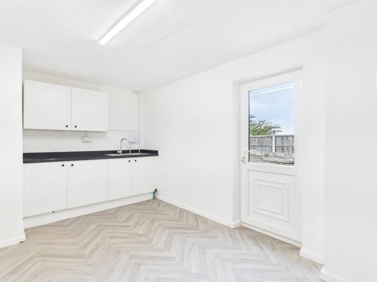 Wellington Street, Eastwood, NG16, photo 7