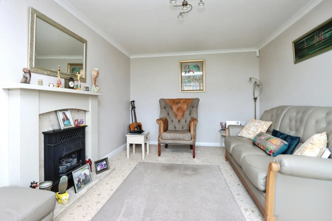 Metcalfe Avenue, Killamarsh, Sheffield, Derbyshire, S21, photo 7