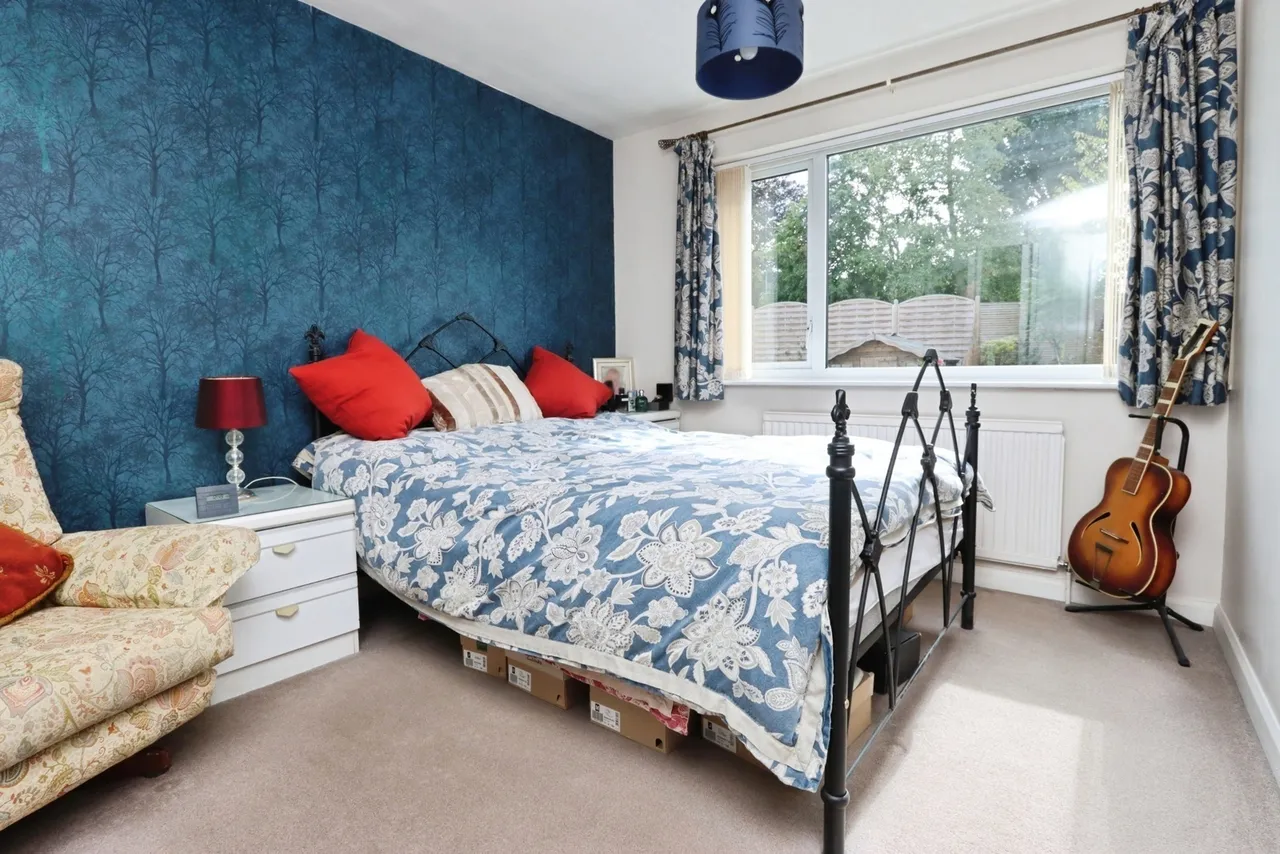Metcalfe Avenue, Killamarsh, Sheffield, Derbyshire, S21, photo 13