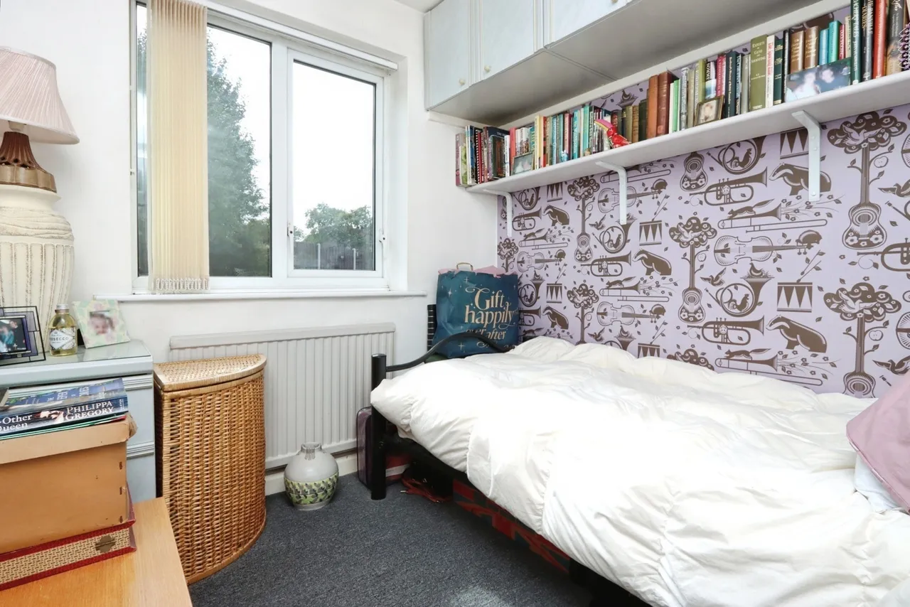Metcalfe Avenue, Killamarsh, Sheffield, Derbyshire, S21, photo 20