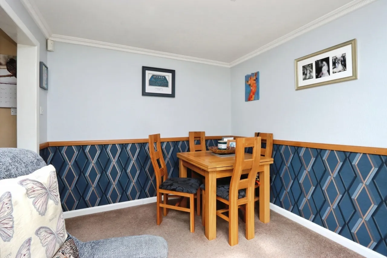 Metcalfe Avenue, Killamarsh, Sheffield, Derbyshire, S21, photo 12