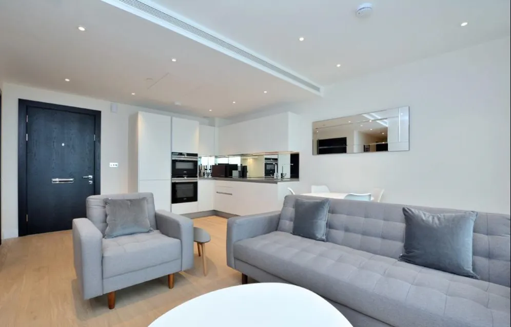 Queenstown Road, Battersea, SW11, photo 2