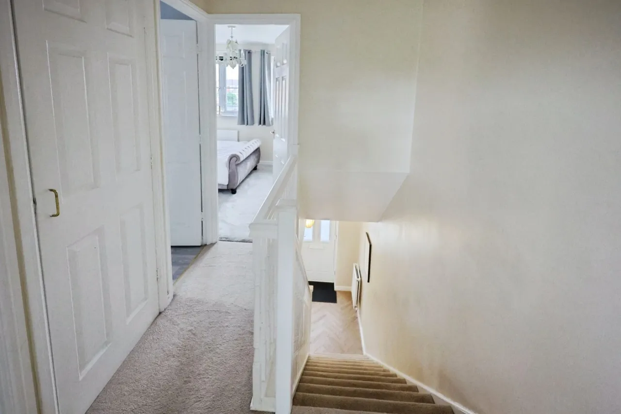 Walton Crescent, Bishop Auckland, DL14, photo 9