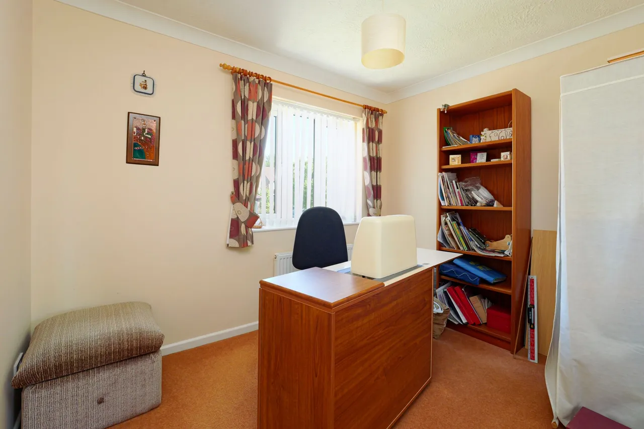 Mount Pleasant Close, Lyminge, CT18, photo 14