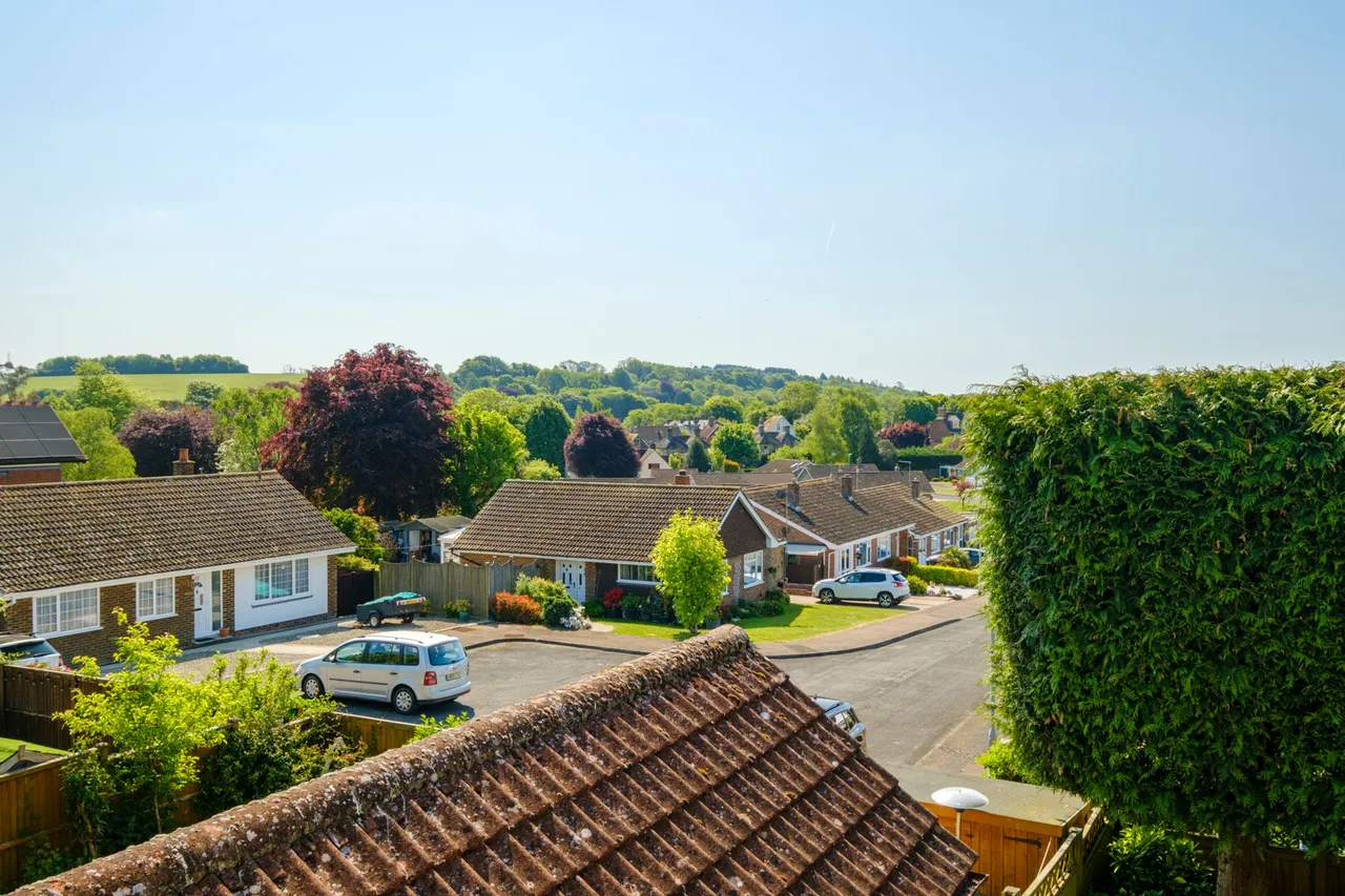 Mount Pleasant Close, Lyminge, CT18, photo 7