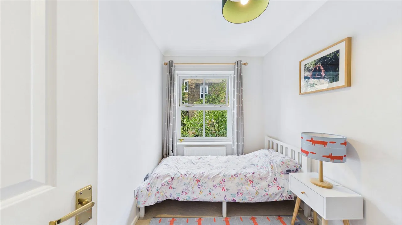 Langley Lane, London, SW8, photo 9