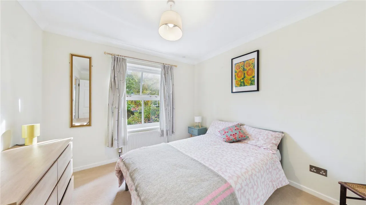 Langley Lane, London, SW8, photo 14