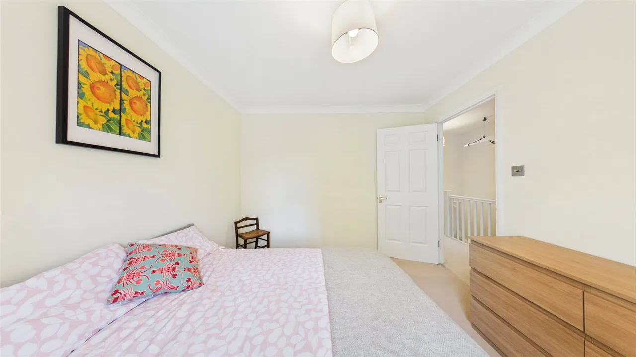 Langley Lane, London, SW8, photo 18