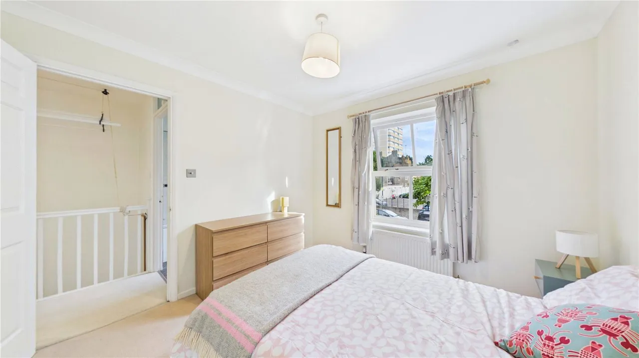 Langley Lane, London, SW8, photo 15
