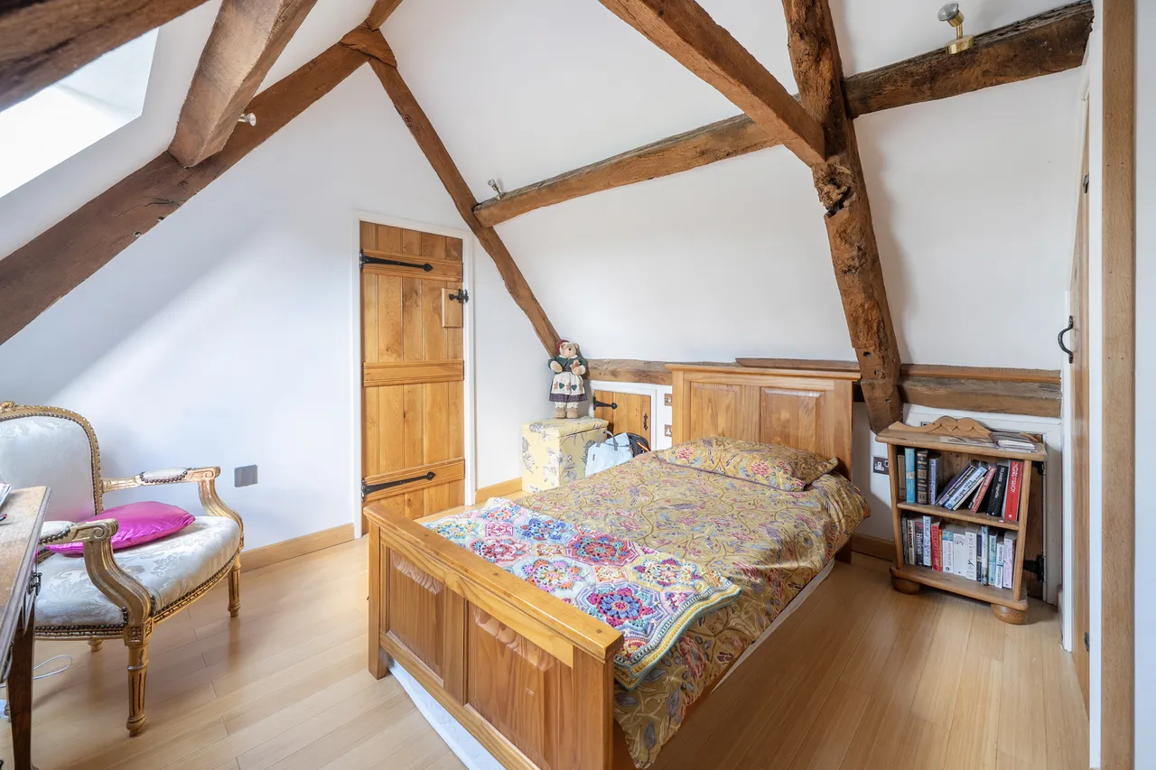 Damery Lane, Berkeley, GL13, photo 7