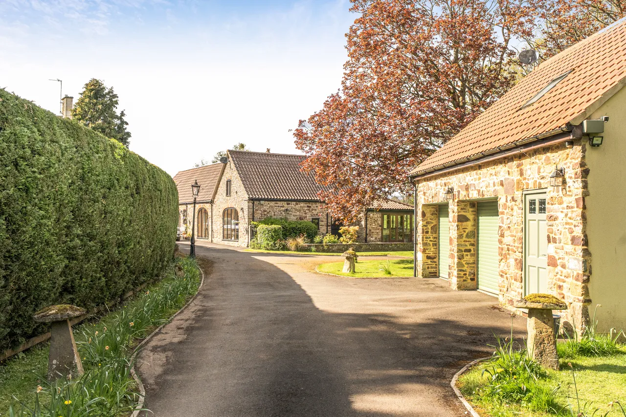 4 bed house for sale — Damery Lane, Berkeley, GL13