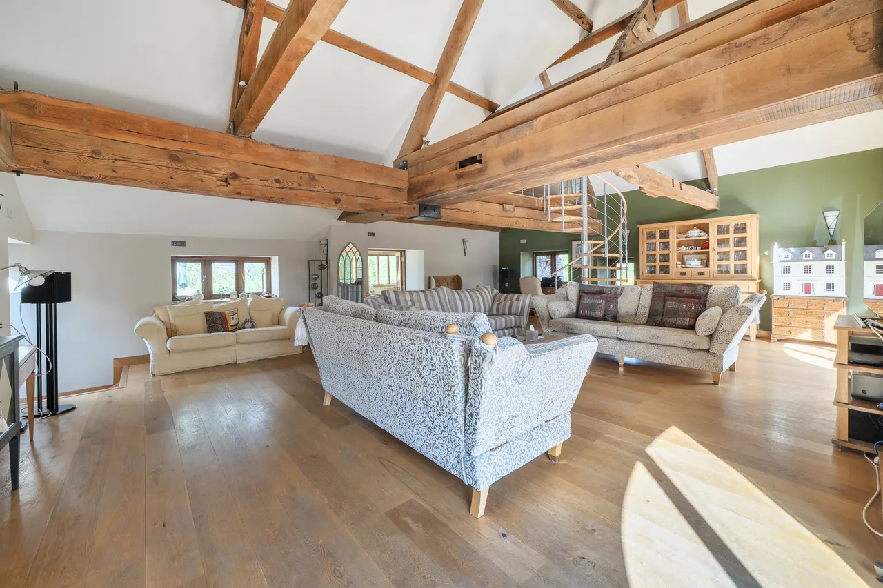 Damery Lane, Berkeley, GL13, photo 4
