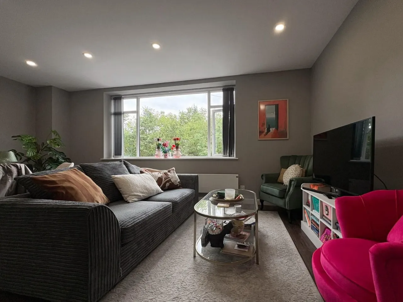 2 bed flat to rent — Spen Lane, West Park, Leeds