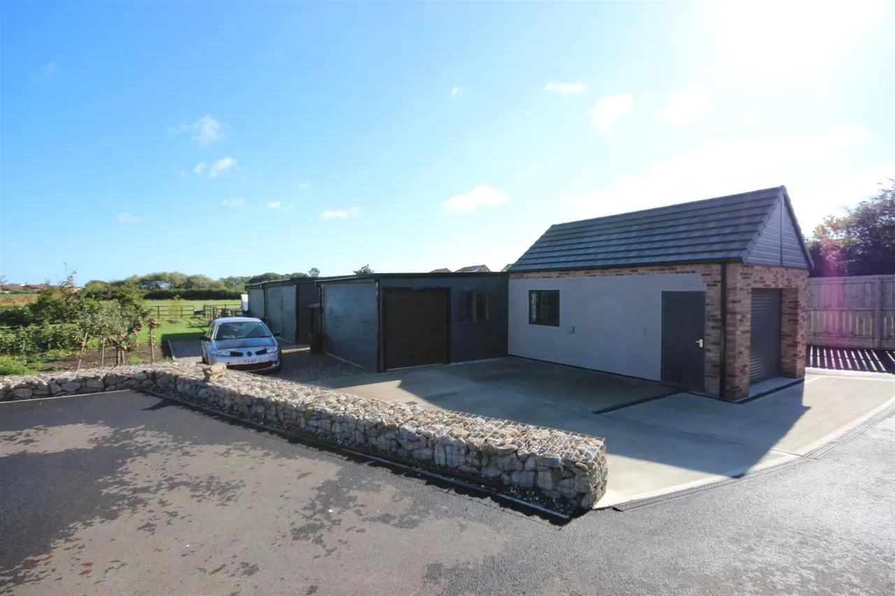Berry Close, Hornsea Burton Road, Hornsea, photo 33