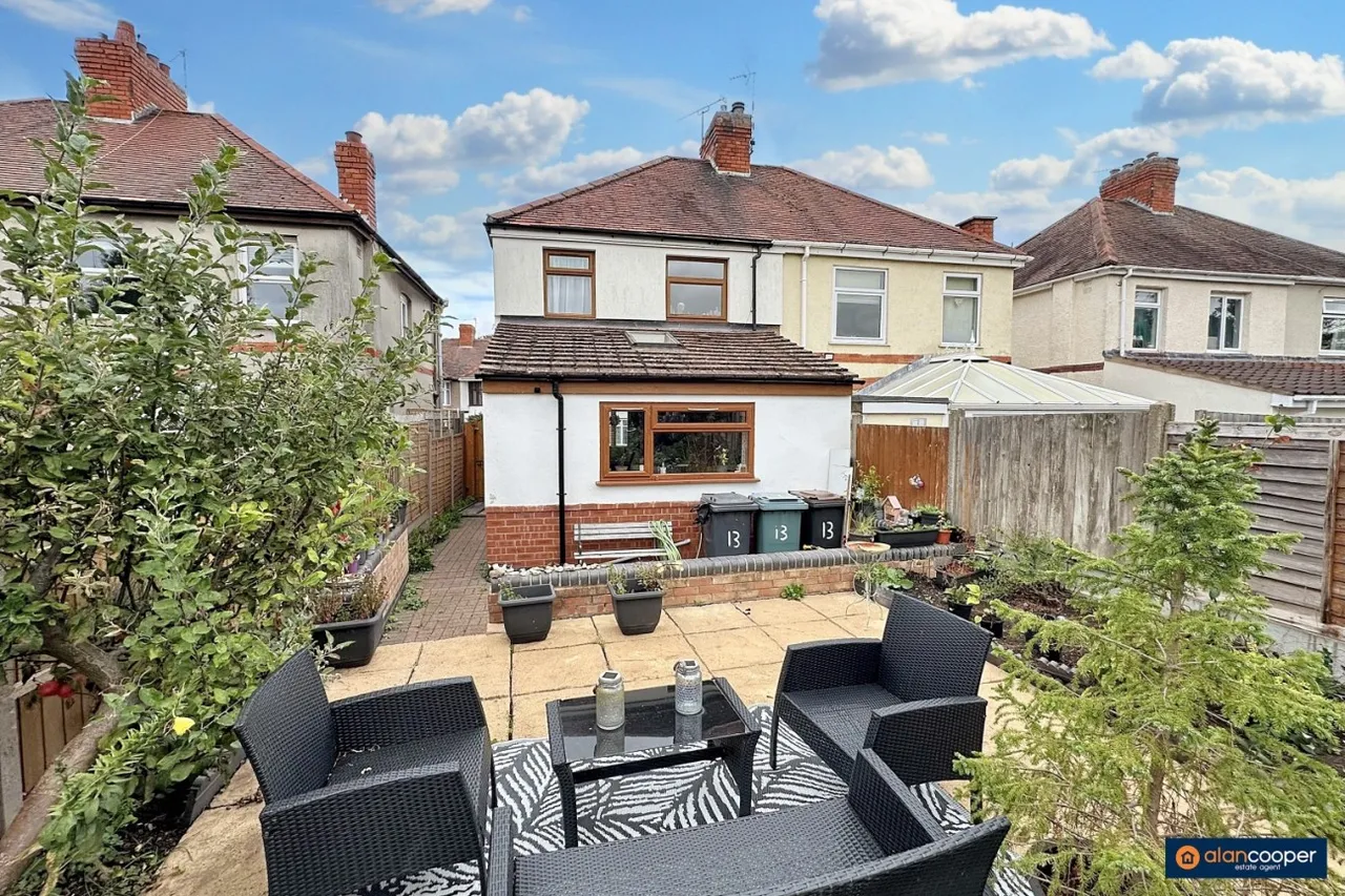 Ryde Avenue, Weddington, CV10, photo 19