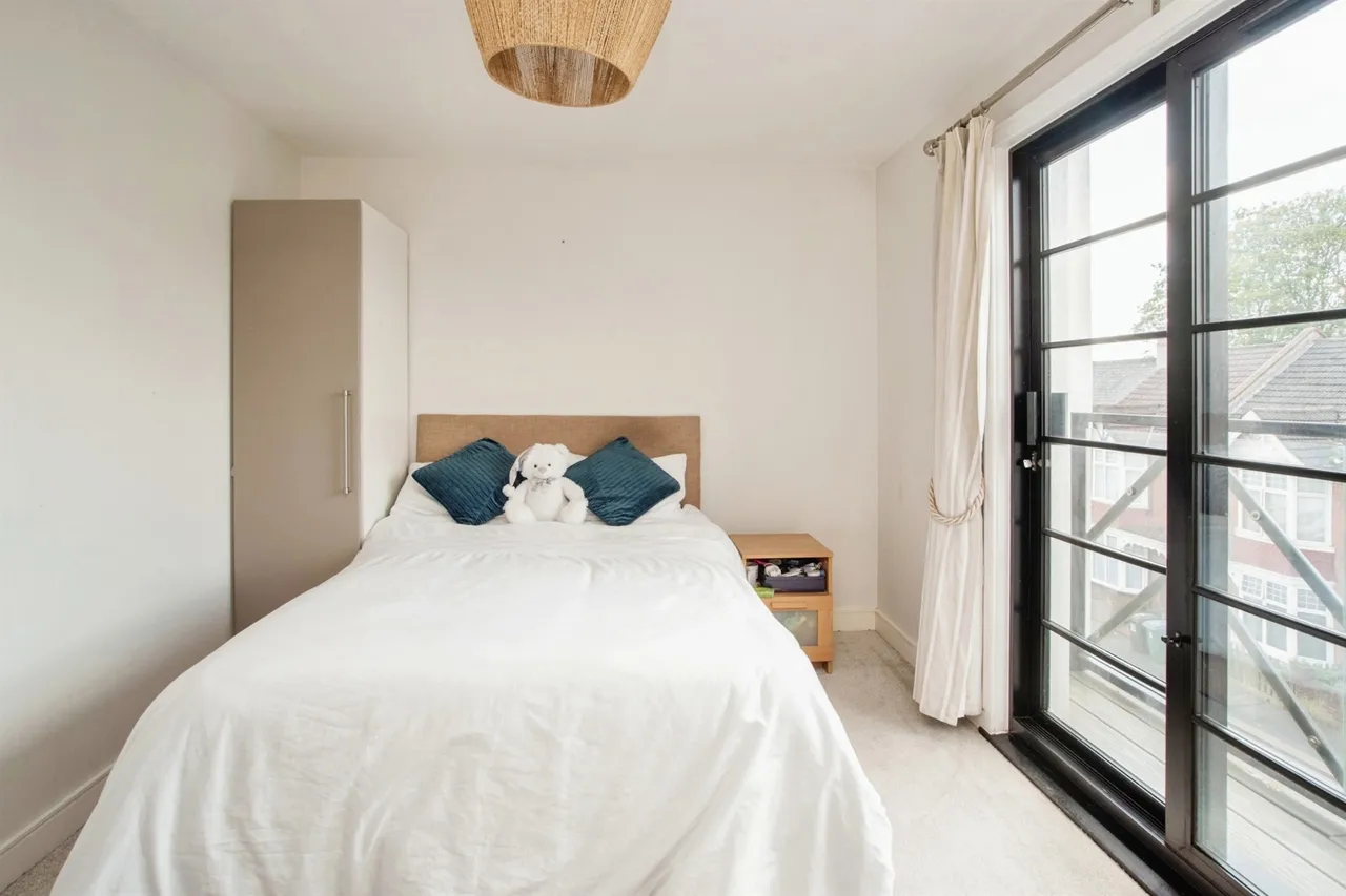 Granville Road, Watford, WD18, photo 9