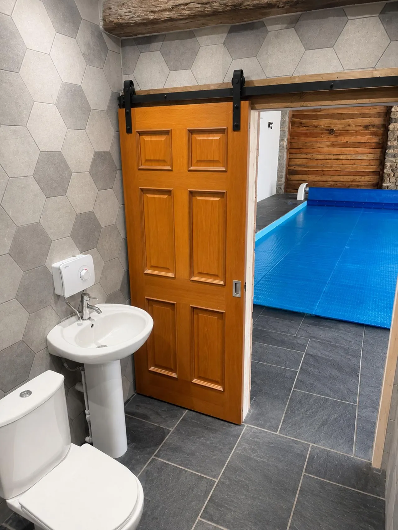 Johnston, Haverfordwest, SA62, photo 47