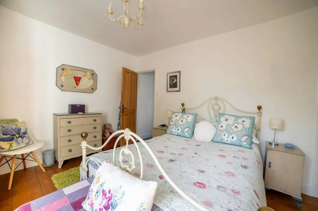 Hollyhock Cottage, West Street, Deal CT14, photo 11