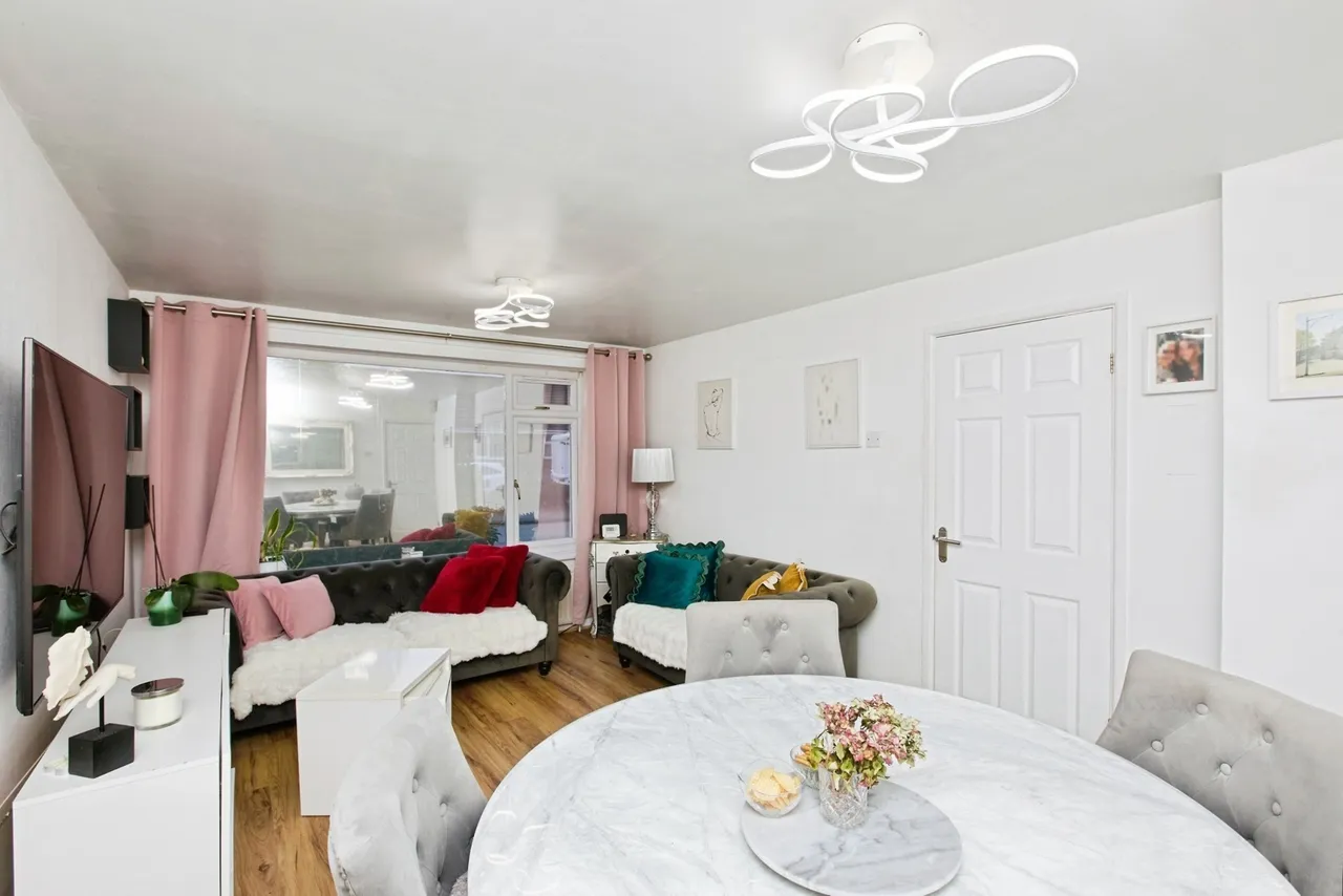 Gretton Avenue, Burton-on-Trent, DE13, photo 8