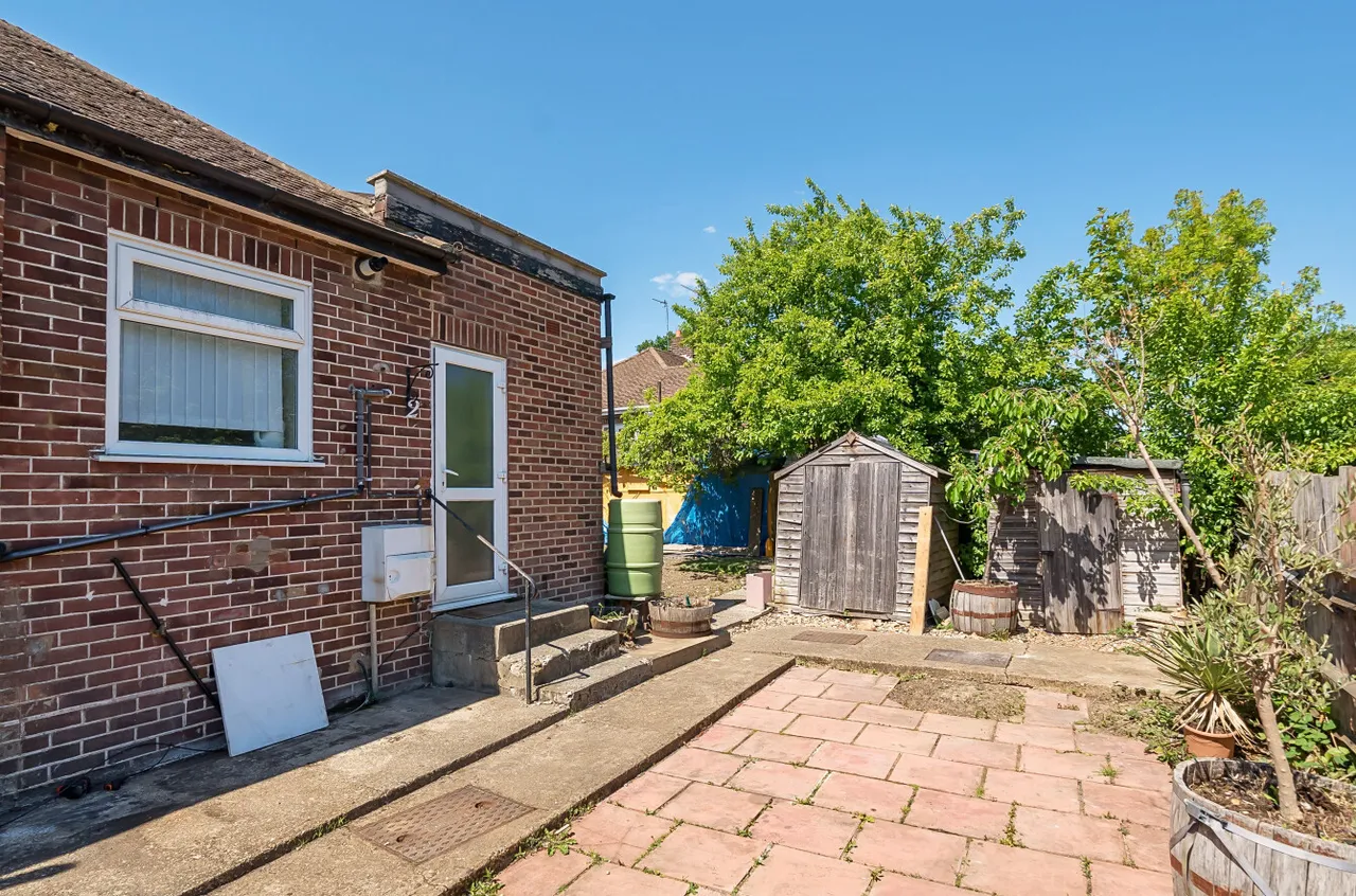 Park Road, New Barnet, Barnet, EN4 9QA, photo 17