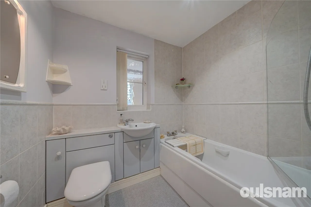 Isaacs Way, Droitwich, Worcestershire, WR9 8UZ, photo 12