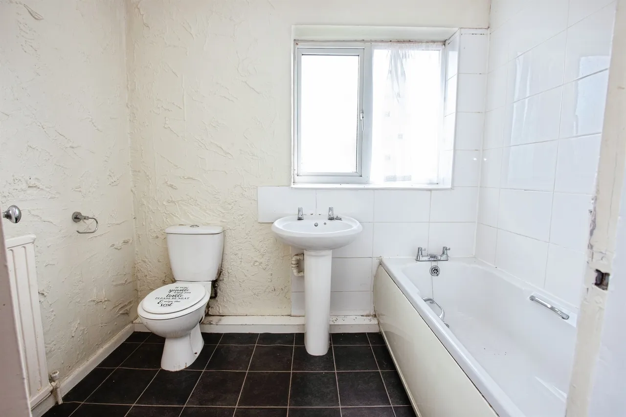 Greenhill Lane, Leabrooks, DE55, photo 13