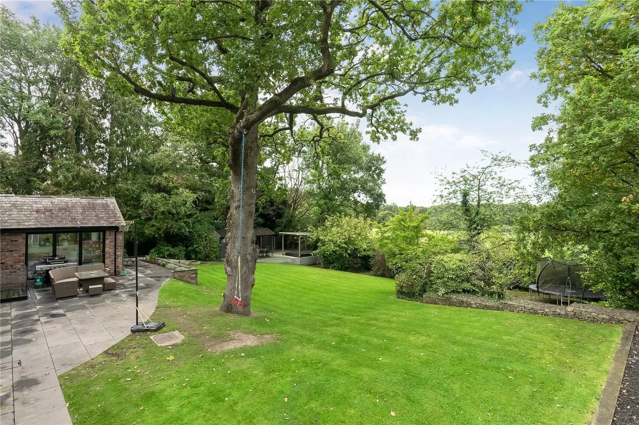 The Merridale, Hale, WA15, photo 2