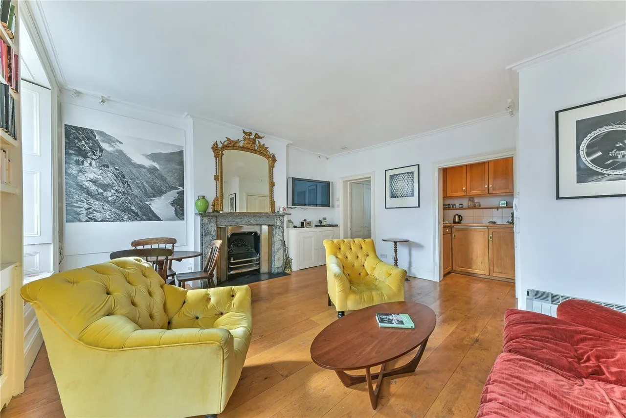 1 bed house to rent, New Row, Covent Garden, WC2N