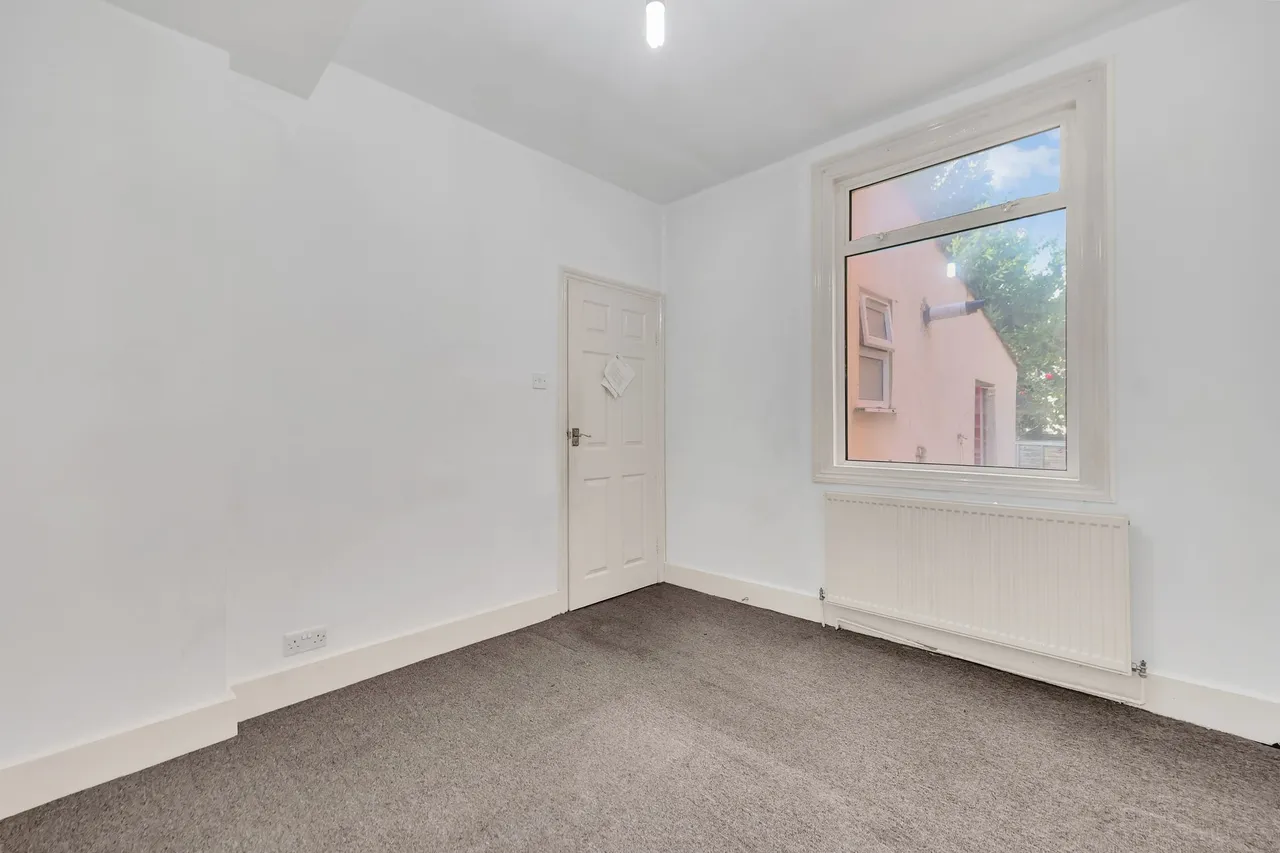 Hazeldean Road, London, NW10, photo 18